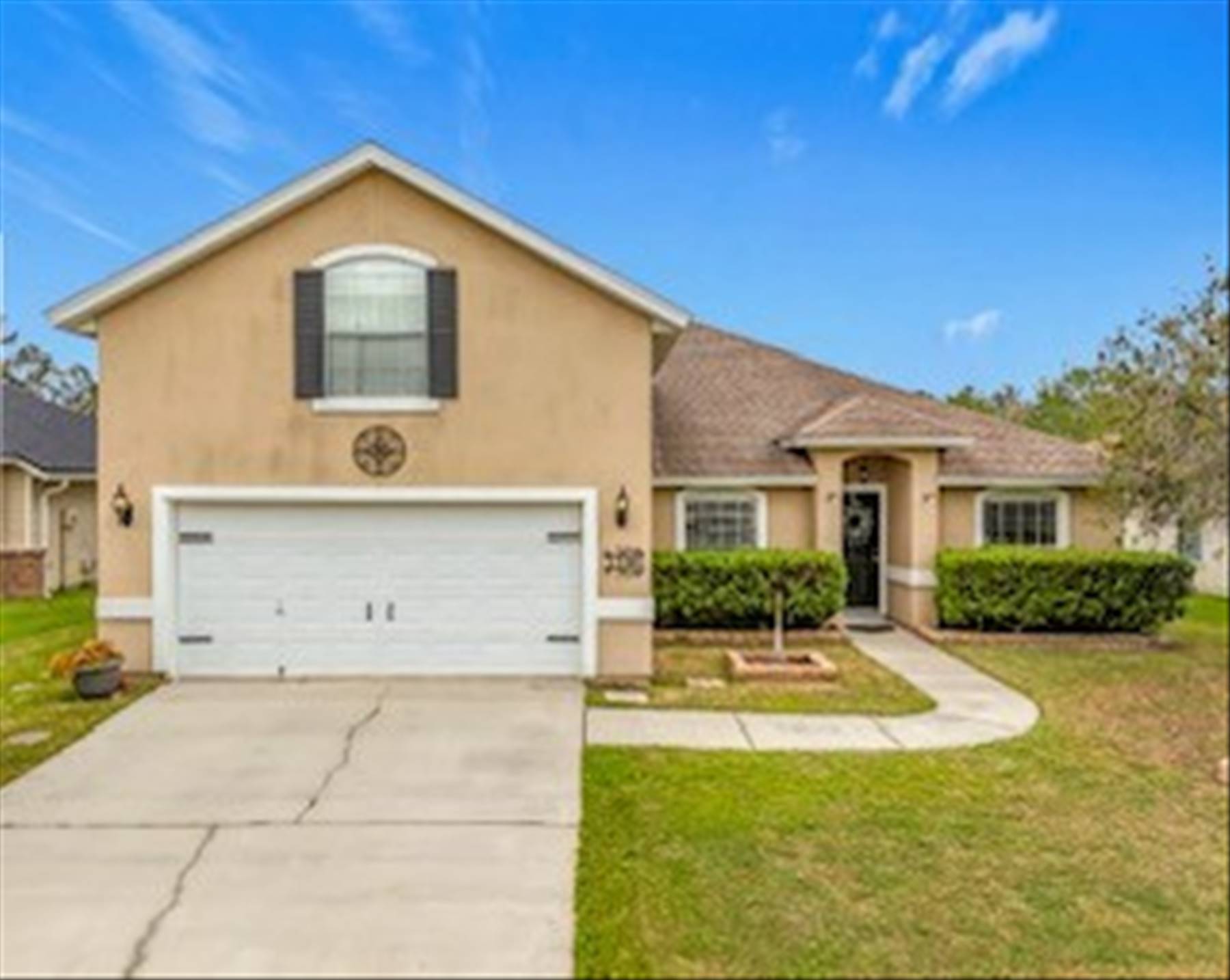 main property photo