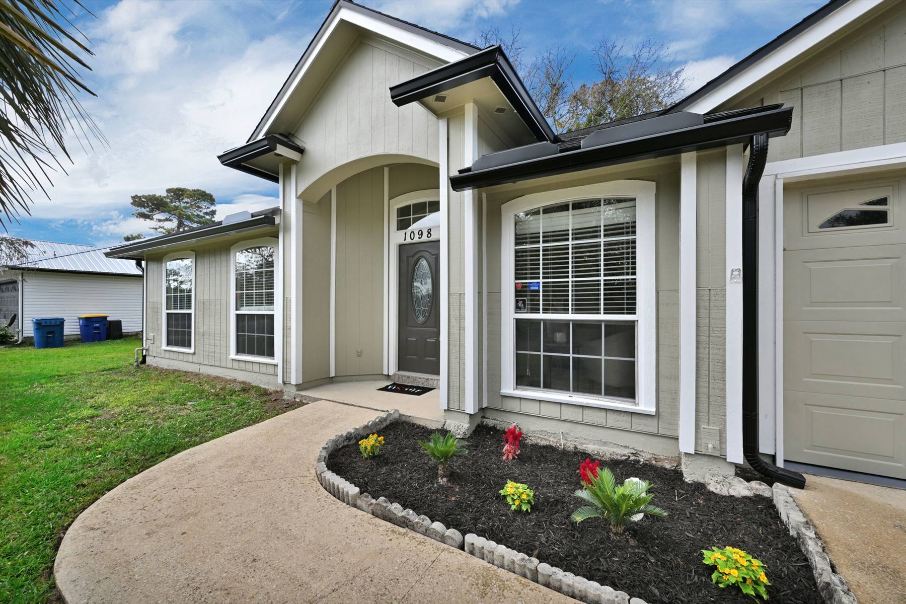 main property photo