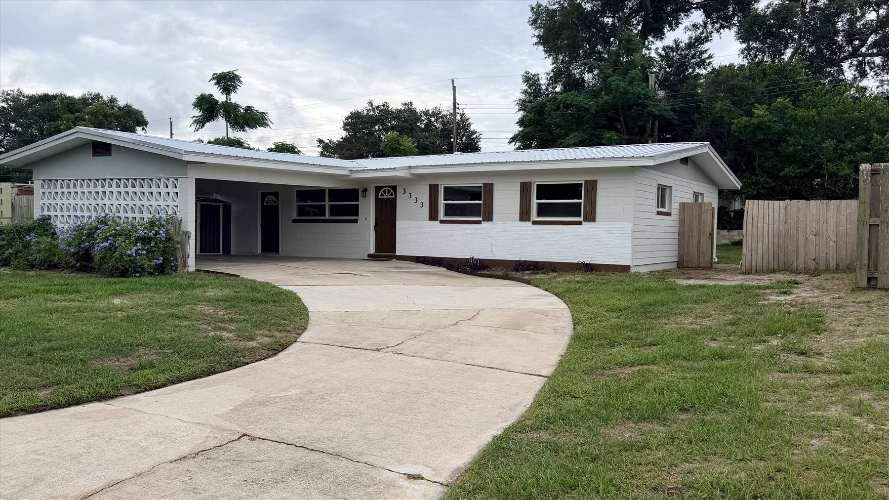 main property photo