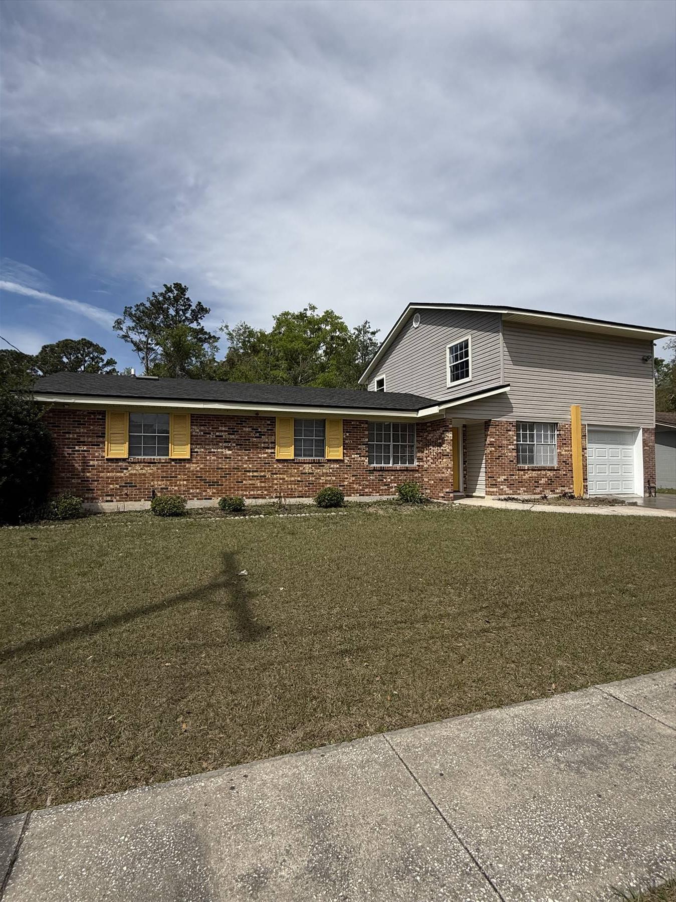 main property photo
